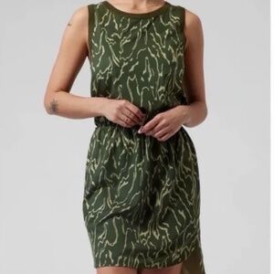 Athleta Voyage Eucalyptus Olive Green Rincon Printed Dress Drawstring Waist